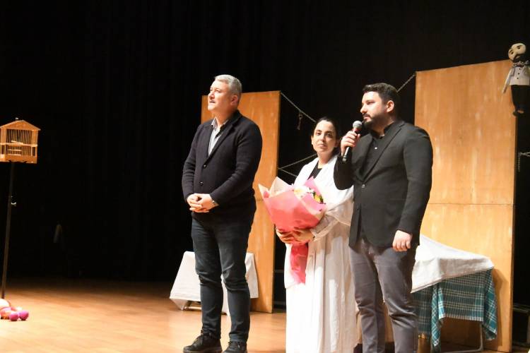 Tiyatro/Filistin İçin Konuşmalıyız